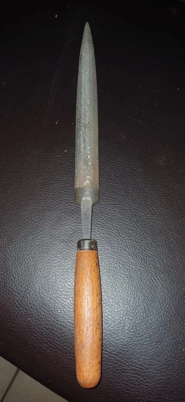 Lime demi ronde de 34 cm